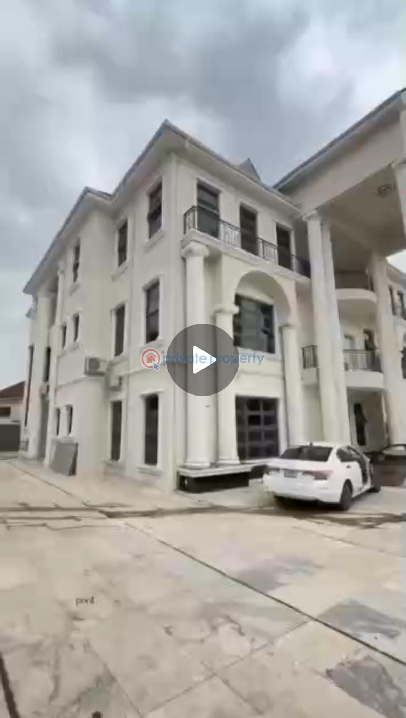 10 bedroom Detached Duplex For Sale Maitama / Abuja Maitama Abuja Phase 1  - 2