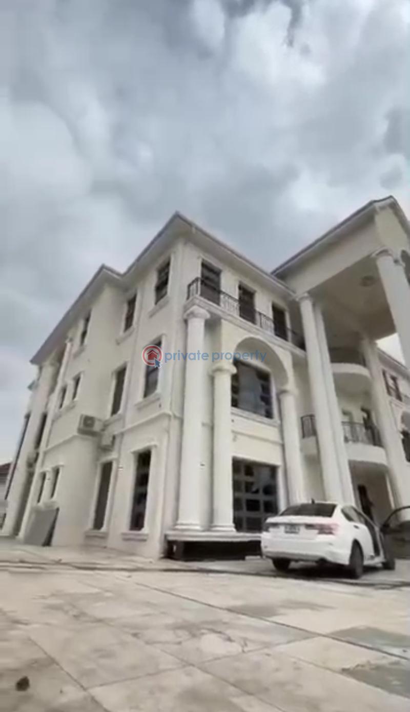 10 bedroom Detached Duplex For Sale Maitama / Abuja Maitama Abuja Phase 1  - 0
