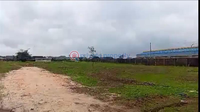 Mixed use Land For Sale Before Balm Of Gilead Worship Center , Benin City. Benin Edo - 0
