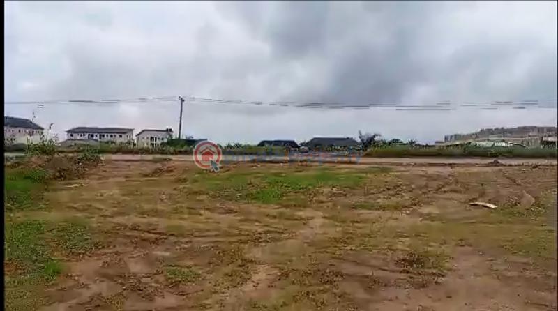 Mixed use Land For Sale Before Balm Of Gilead Worship Center , Benin City. Benin Edo - 1