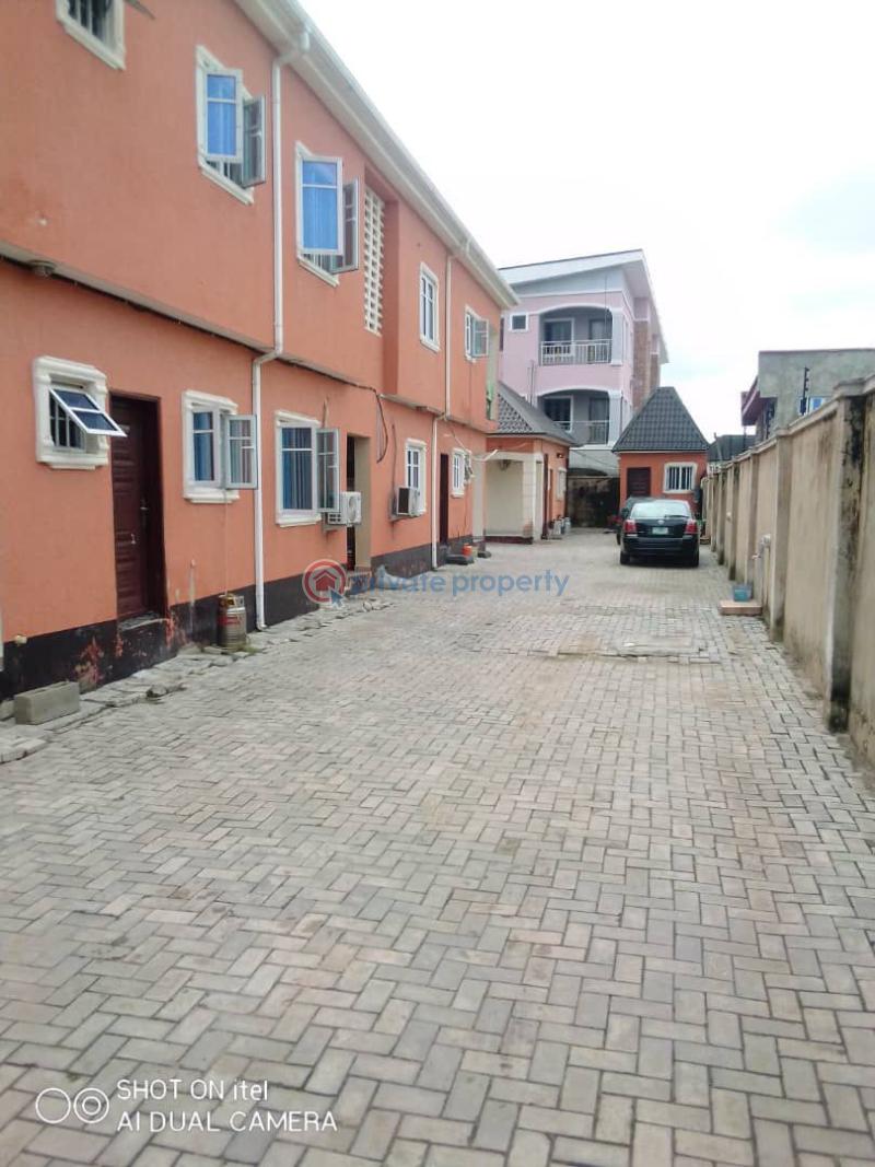10 bedroom House For Sale Lagos State Alimosho Lagos