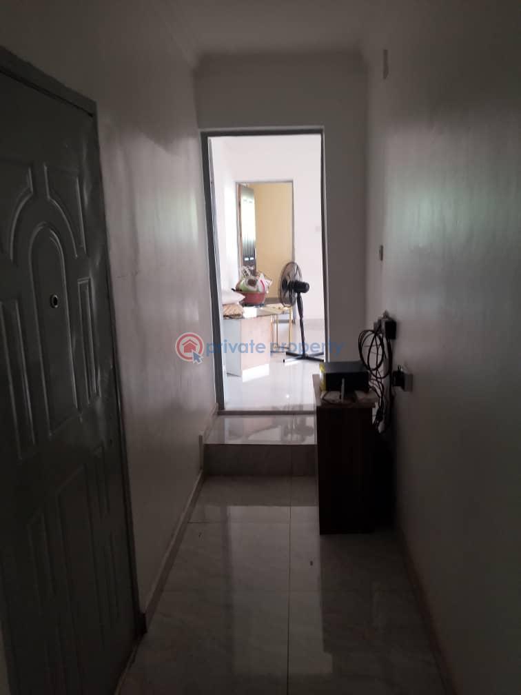 3 bedroom Block Of Flats For Rent Lsdpc Estate, Omole Est Ph 1. Omole Phase 1 Ojodu Lagos - 1