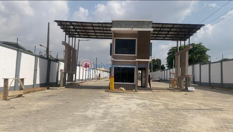 Land For Sale Engineer Lere Adigun G.r.a, Bashorun Ibadan Oyo - 1