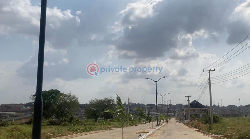 Land For Sale Engineer Lere Adigun G.r.a, Bashorun Ibadan Oyo - 3