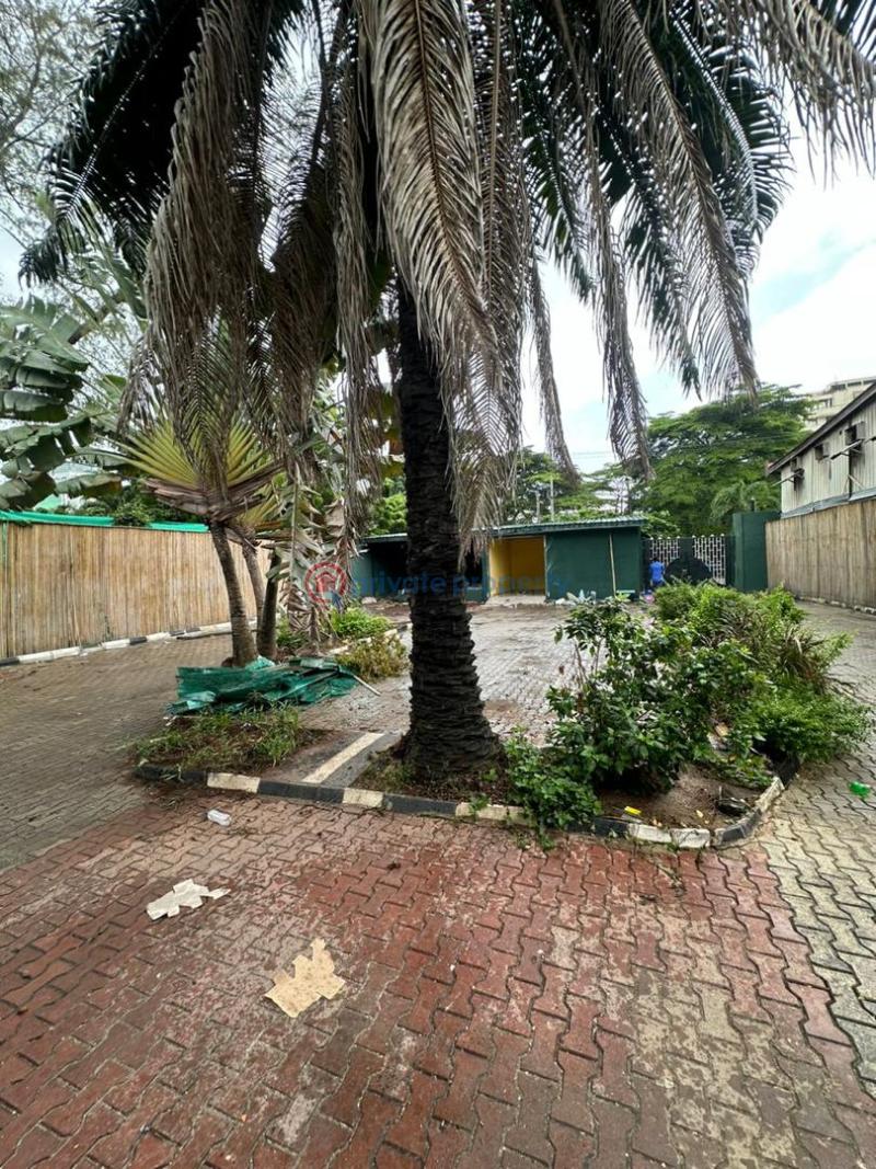 1000sqm commercial hospital space - 3 Commercial Property For Sale Victoria Island Lagos - 3