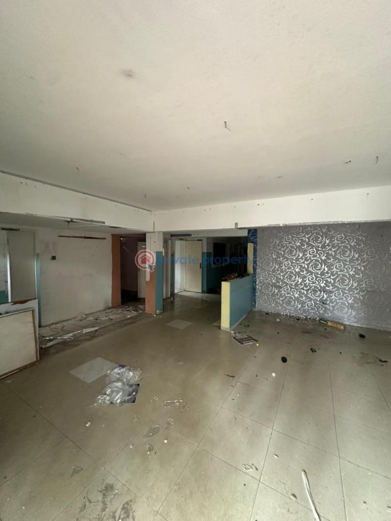 1000sqm commercial hospital space - 4 Commercial Property For Sale Victoria Island Lagos - 4