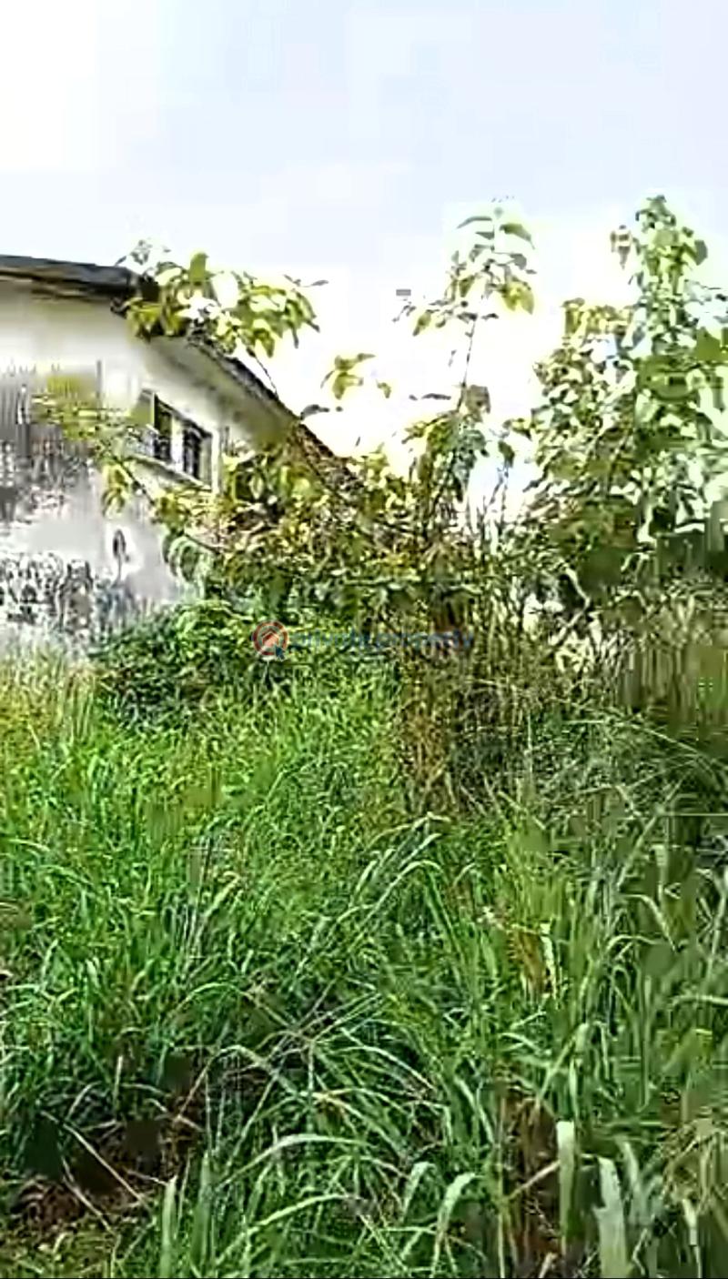 Mixed use Land For Sale 150ft Off Ever Busy Adesuwa Road, Gra Benin City. Benin Edo - 1