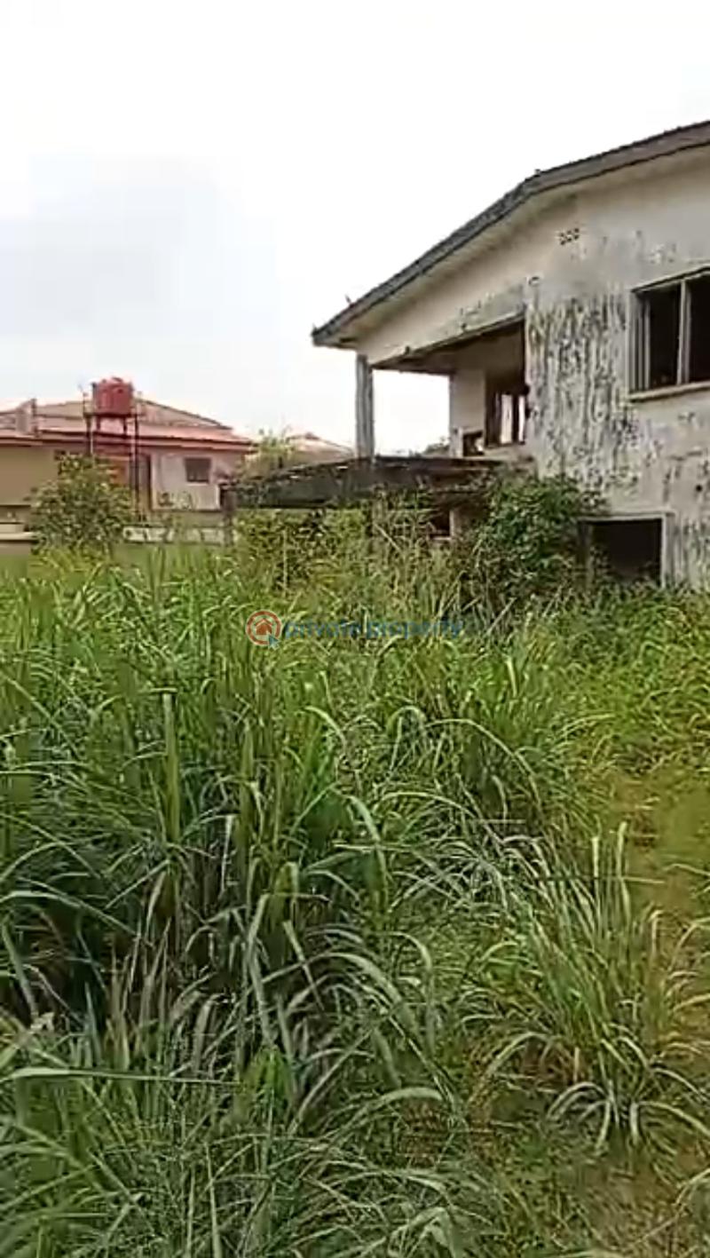 Mixed use Land For Sale 150ft Off Ever Busy Adesuwa Road, Gra Benin City. Benin Edo - 2
