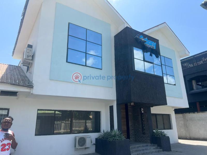 10 bedroom Duplex For Sale Off Ligali Ayorinde Ligali Ayorinde Victoria Island Lagos - 4