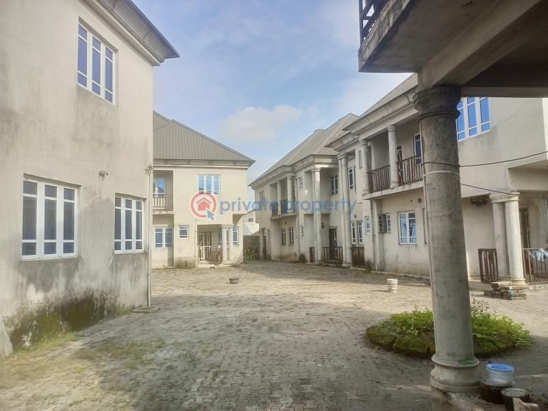 11 nos of 3-bedroom,  2-parlour duplexes - 1 3 bedroom Duplex For Sale Dennis Ufot Avenue, Woji Town Port Harcourt Rivers - 1