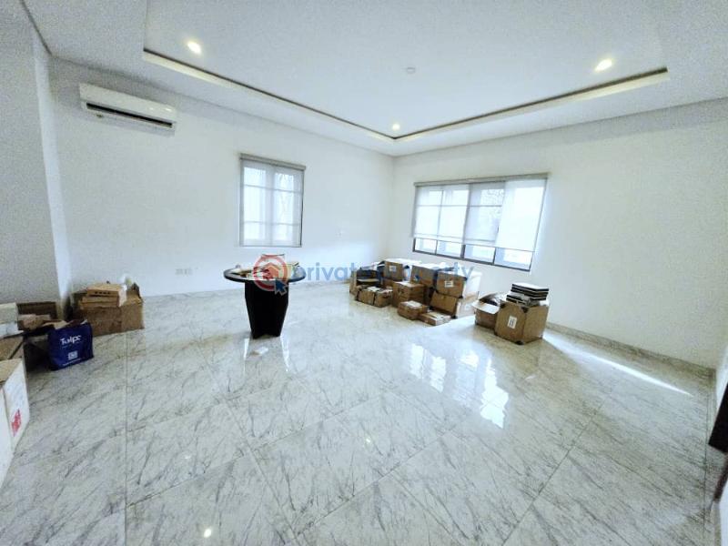 1 bedroom Office For Rent Lekki Phase 1 Lagos - 1