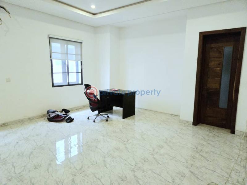 1 bedroom Office For Rent Lekki Phase 1 Lagos - 5