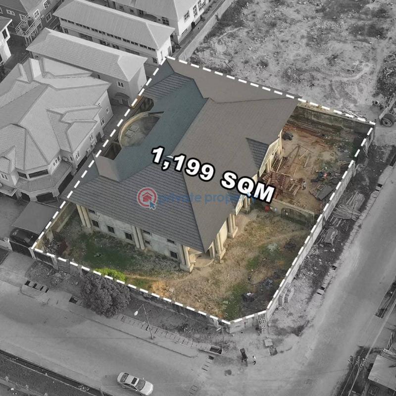 Residential Land For Sale Lekki Phase 1 Lagos - 0