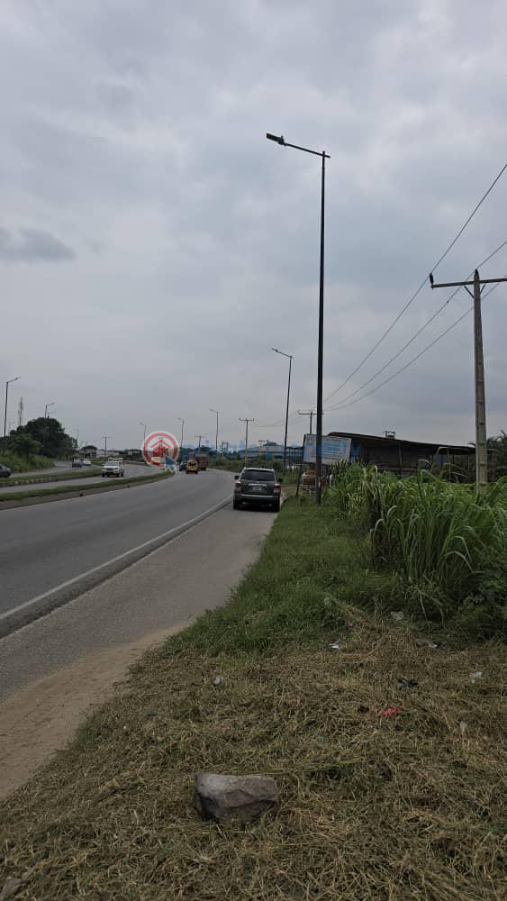 Land For Sale Itowolo, Beside Orita Aje Bus Stop, Ikorodu Lagos - 0
