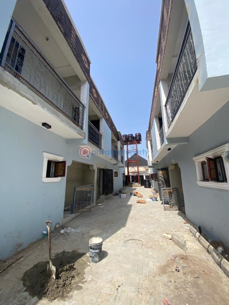 2 bedroom Block Of Flats For Sale Bogije, Ibeju Lekki Lekki Lagos - 1