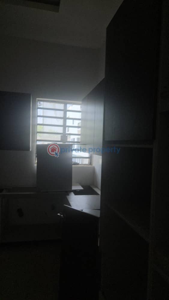 3 bedroom Flat & Apartment For Sale Gra Ikeja Lagos - 7