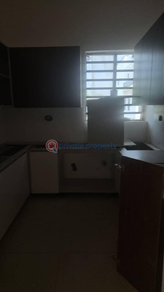 3 bedroom Flat & Apartment For Sale Gra Ikeja Lagos - 9