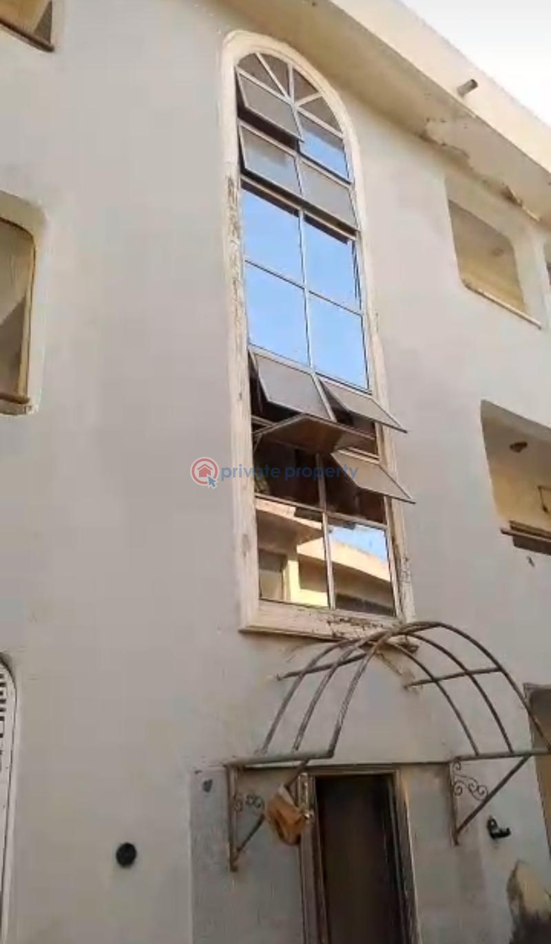 2 bedroom Block Of Flats For Sale In Wuse 2 / Abuja Wuse II Abuja Phase 1  - 3