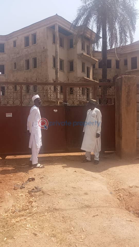 3 bedroom Block Of Flats For Sale Dawaki Abuja Phase 3  - 0