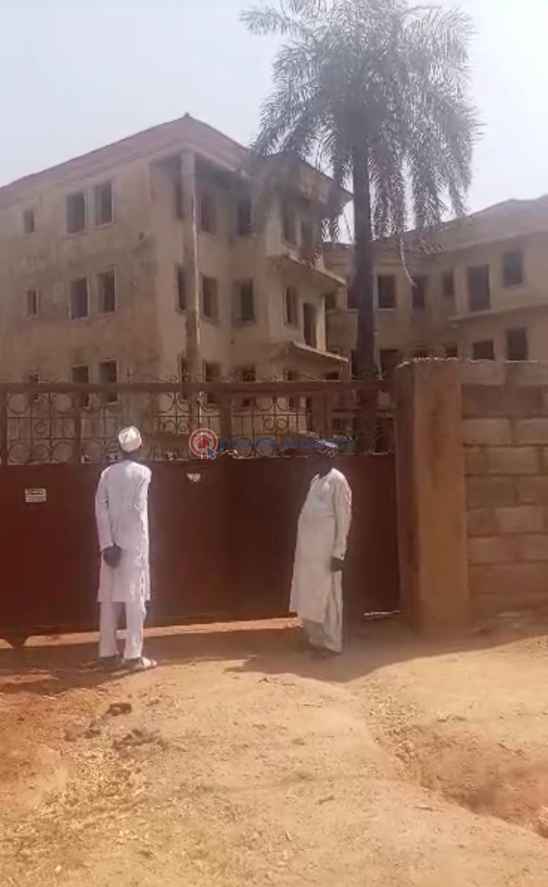 3 bedroom Block Of Flats For Sale Dawaki Abuja Phase 3  - 1