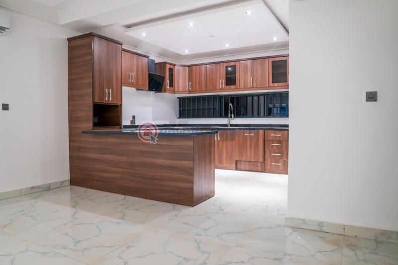 12 units of luxury townhomes/ flats/ apartments (multi-levels) - 12 2 bedroom Flat & Apartment For Sale No 9 Samuel Oladele Crescent Katampe Main Abuja Phase 2  - 12