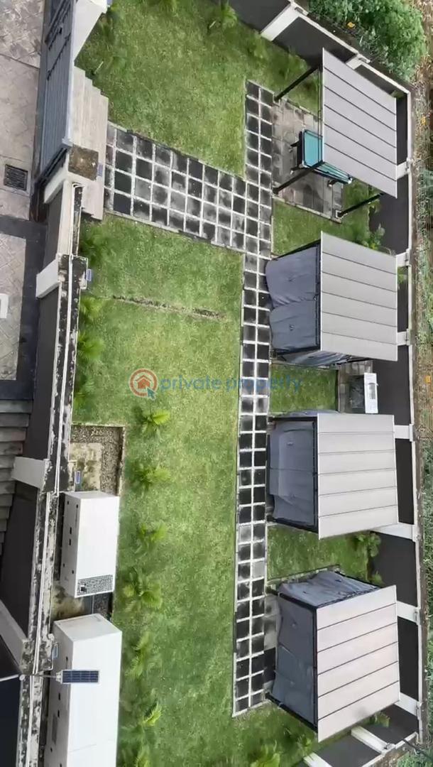 12 units of luxury townhomes/ flats/ apartments (multi-levels) - 4 2 bedroom Flat & Apartment For Sale No 9 Samuel Oladele Crescent Katampe Main Abuja Phase 2  - 4