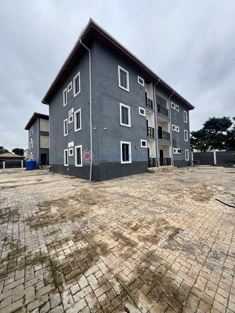 1 bedroom Block Of Flats For Sale Durumi Abuja Phase 2  - 0