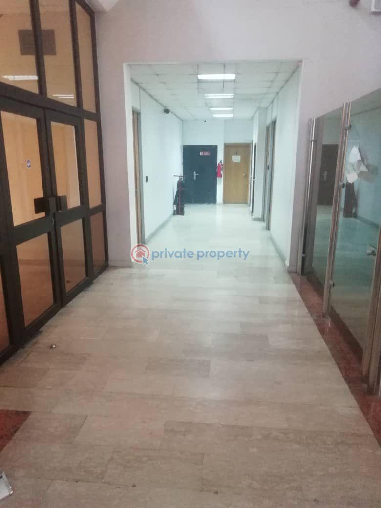 120 sqm & 400 sqm office space with 24 hours power supply - 16 Office For Rent Victoria Island Lagos - 16