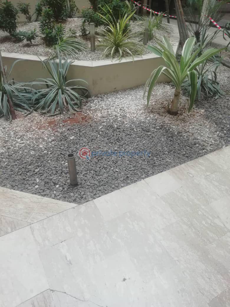 120 sqm & 400 sqm office space with 24 hours power supply - 11 Office For Rent Victoria Island Lagos - 11