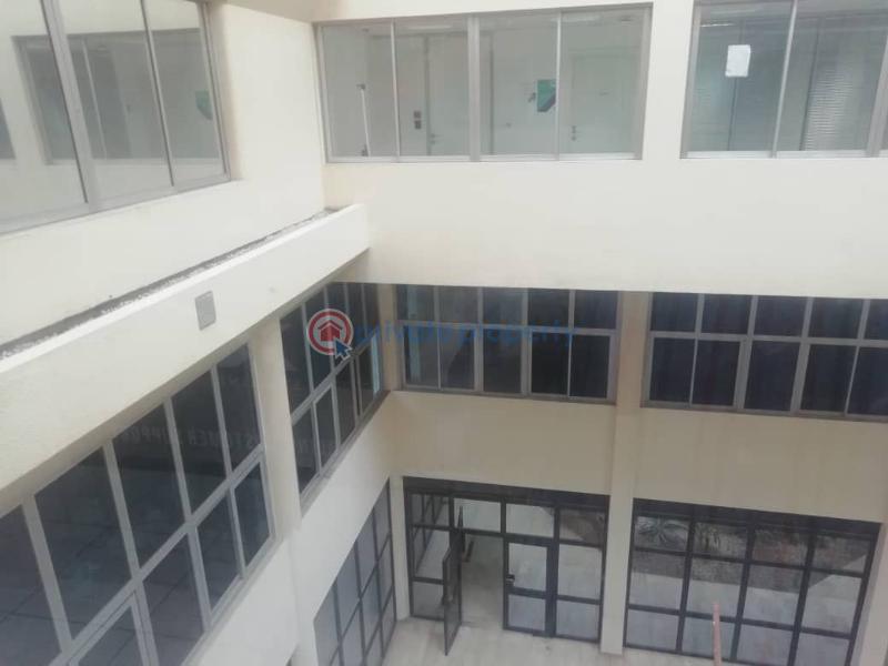 120 sqm & 400 sqm office space with 24 hours power supply - 1 Office For Rent Victoria Island Lagos - 1