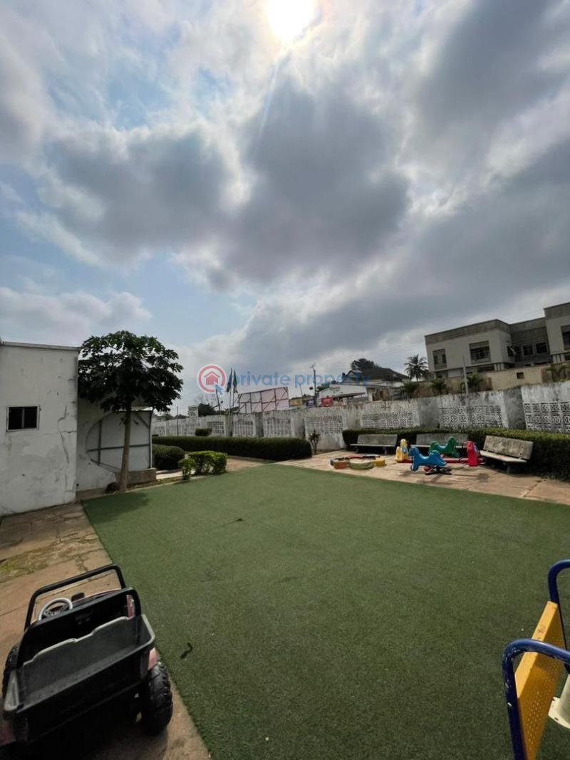 5 bedroom Bungalow For Sale Basorun Housing Estate Akobo Ibadan Oyo - 3