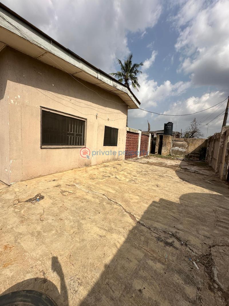 Residential Land For Sale Olalekan Adigun Street New Bodija Ibadan Oyo - 1