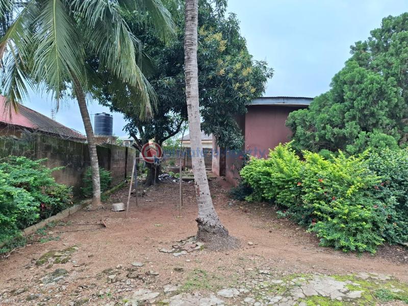 1200sqm piece of land with a 4 bedroom bungalow - 1 4 bedroom Residential Land For Sale Bashorun Housing Estate, Akobo Ibadan Oyo - 1