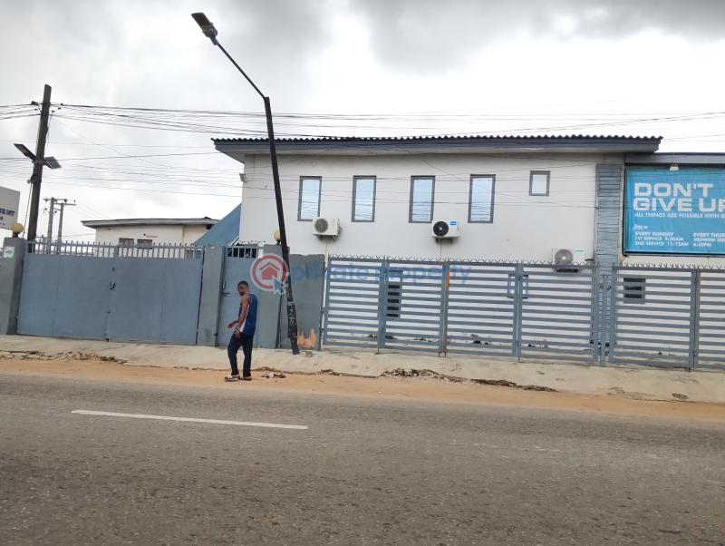 1,200sqm with a warehouse and a duplex - 4 10 bedroom Warehouse For Sale Adeniyi Jones Ikeja Lagos - 4