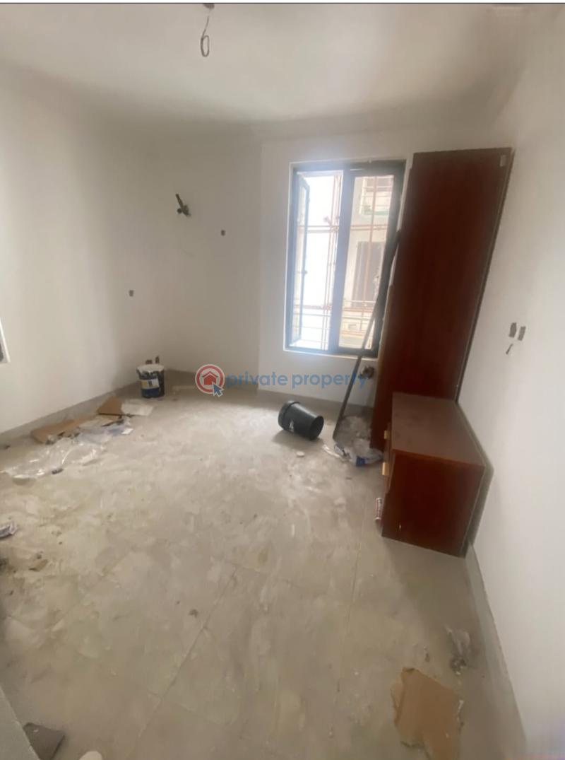 3 bedroom Flat & Apartment For Sale Phase 2 Ogudu GRA Lagos - 11