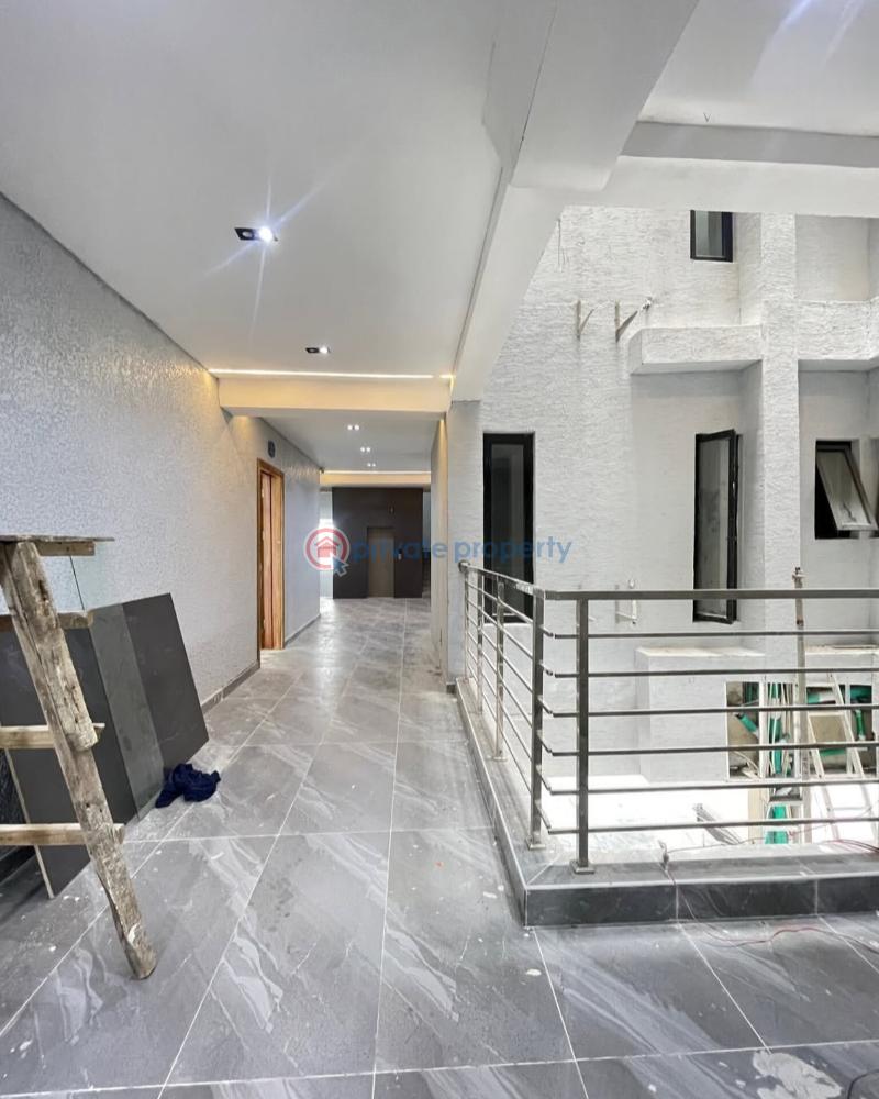 2 bedroom Block Of Flats For Sale Lekki Phase 1 Lagos - 8