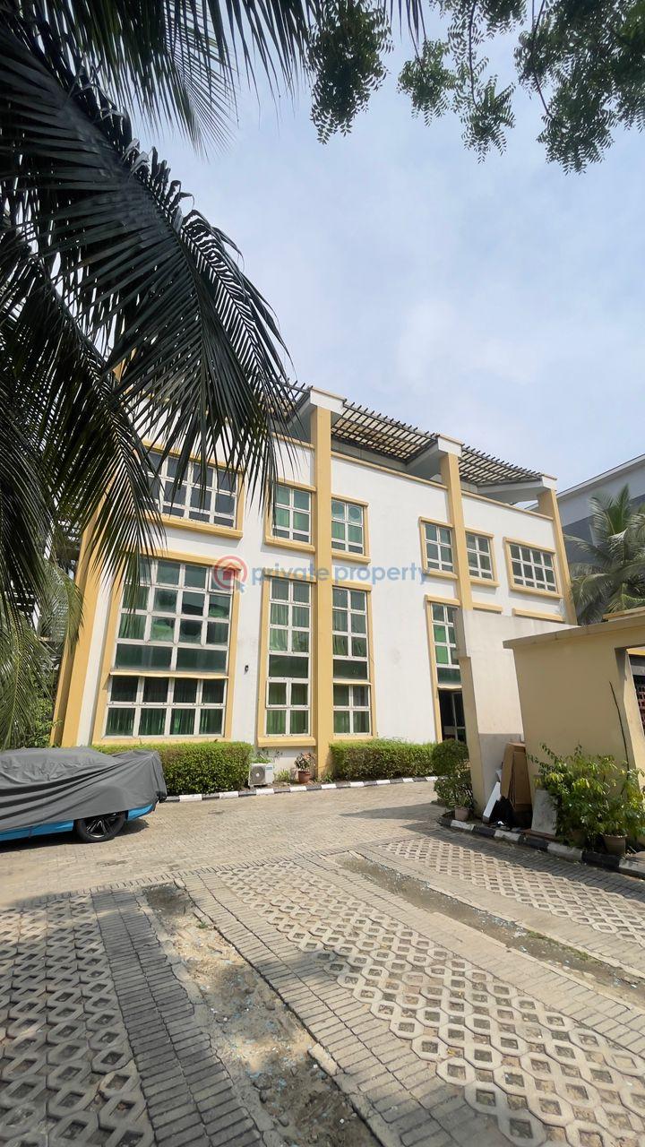 3 bedroom Block Of Flats For Sale Oniru Victoria Island Lagos - 4
