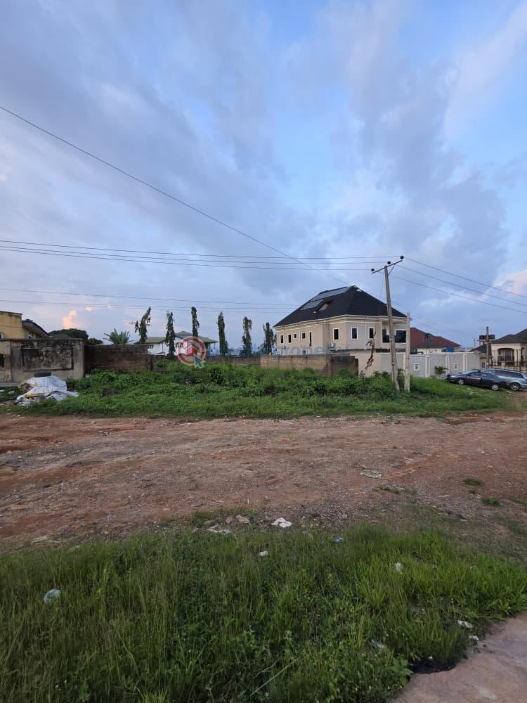 Land For Sale Buddy Olofa Highly Accessible, With Direct Access To The Main Akala Estate Road. Ibadan Oyo - 6