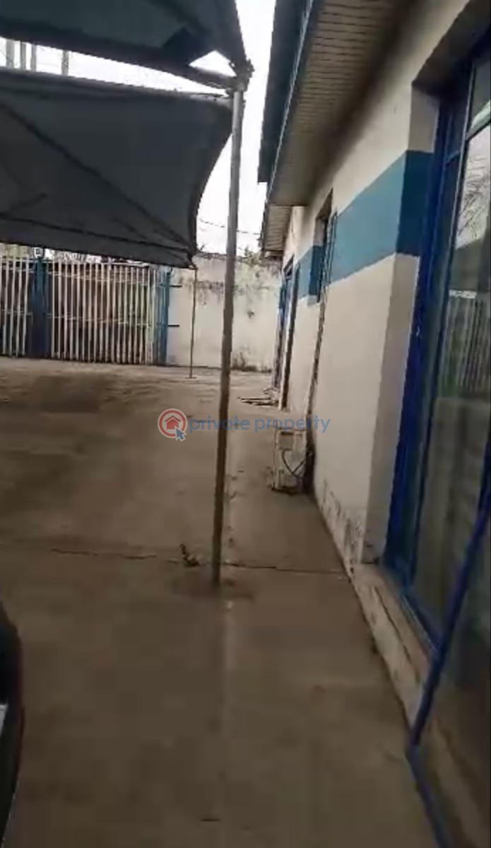 Land For Sale Directly On Ikorodu Road,maryland Maryland Lagos - 2