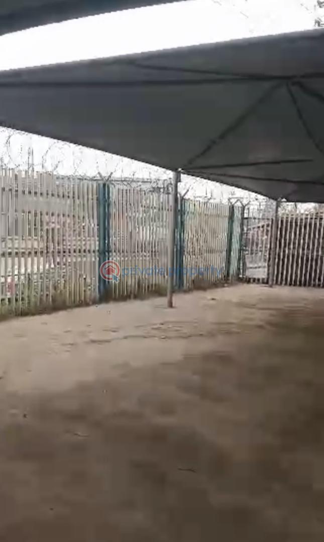 Land For Sale Directly On Ikorodu Road,maryland Maryland Lagos - 3