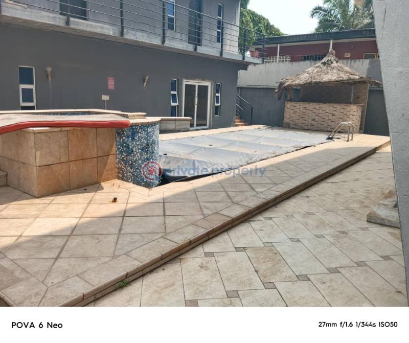 10 bedroom Office For Sale Victoria Island Lagos - 7