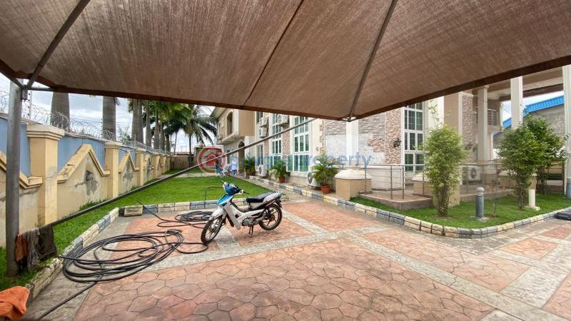 10 bedroom Duplex For Sale Kado Abuja Phase 2  - 4