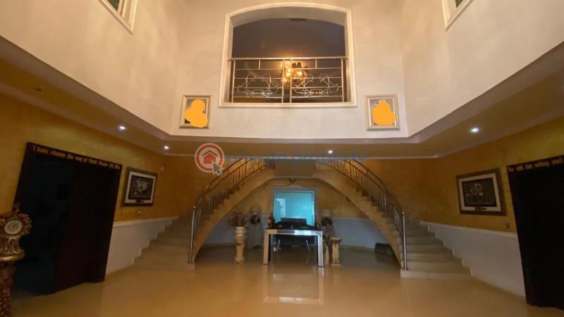 10 bedroom Duplex For Sale Kado Abuja Phase 2  - 24