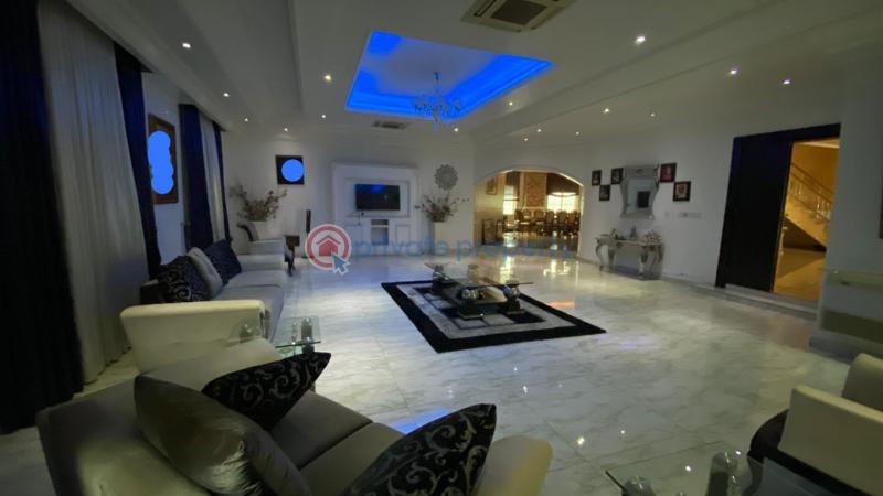 10 bedroom Duplex For Sale Kado Abuja Phase 2  - 11