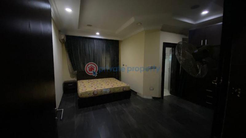 10 bedroom Duplex For Sale Kado Abuja Phase 2  - 31