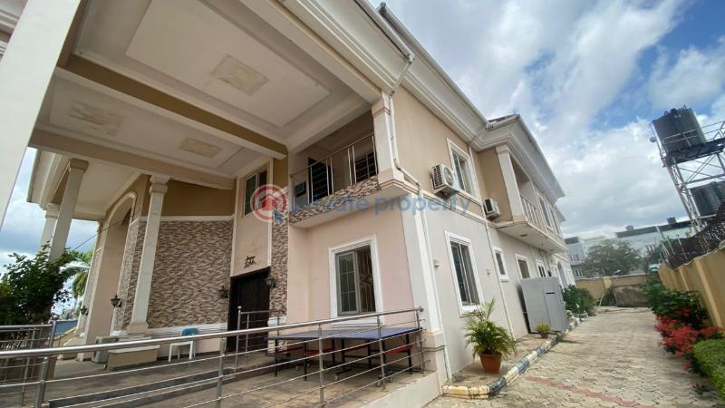 10 bedroom Duplex For Sale Kado Abuja Phase 2  - 6