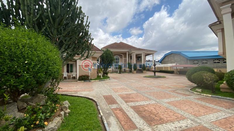 10 bedroom Duplex For Sale Kado Abuja Phase 2  - 3