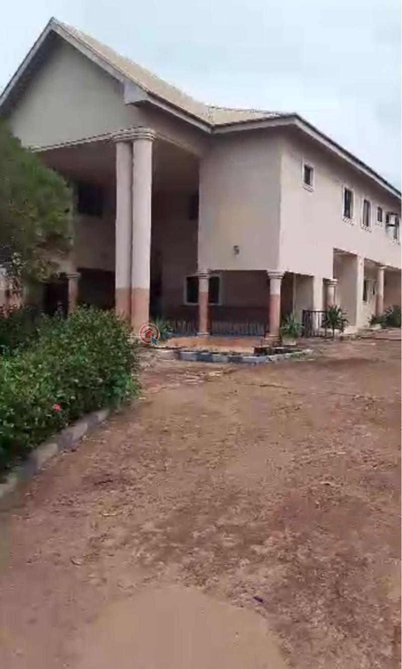 10 bedroom Detached Duplex For Rent Independence Layout Enugu Area  - 2