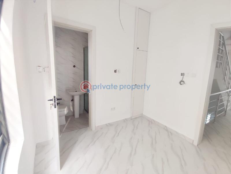 14 units of brand new luxury 4-bedroom terraces - 8 4 bedroom Terraced Duplex For Sale Ologolo Lekki Lagos - 8