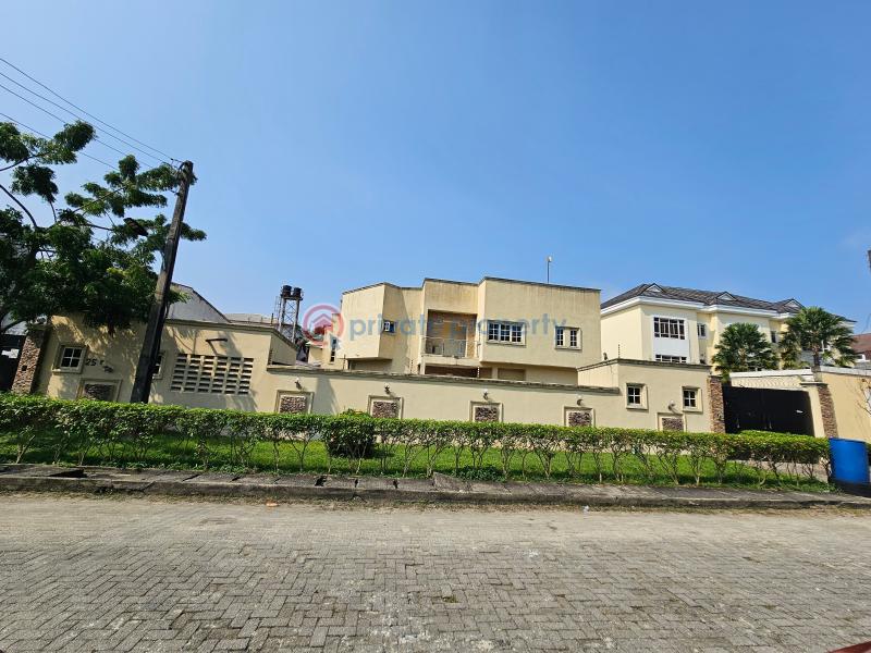 Land For Sale Lekki Phase 1 Lagos - 0